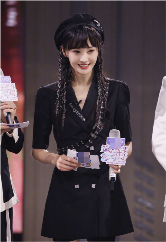 Rich of the cutout after Zheng Shuang apologizes to Jin Chen, cause netizen heat to discuss, jin Chen: Disappointed