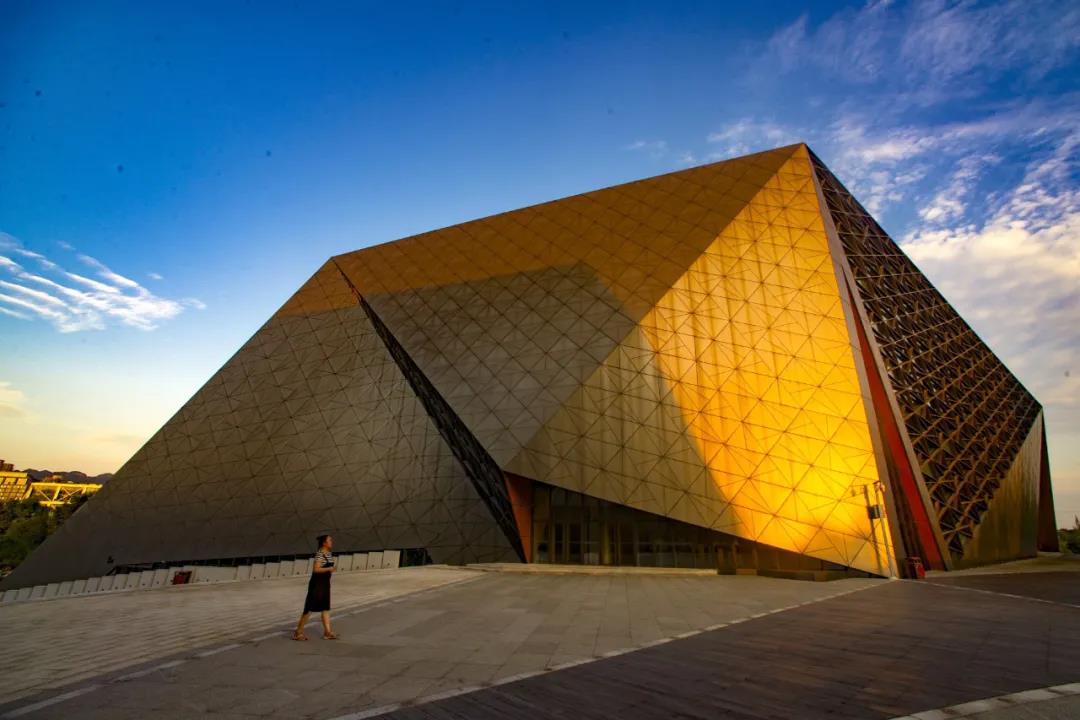 璧山城市logo因“太丑”被嫌弃，对比重庆其他区县，谁更好看？