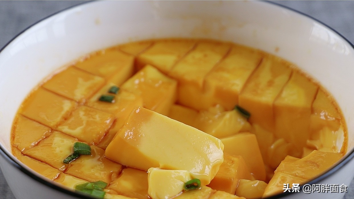 水蒸雞蛋用冷水還是熱水？ 很多人不清楚，老做法教給你，像豆腐