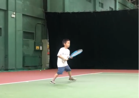 霍思燕晒照为嗯哼庆生，7岁嗯哼变清爽小帅哥，越长越像爸爸杜江