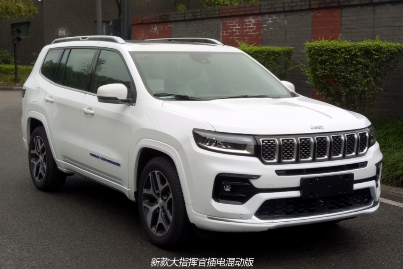 价格上调5千2 广汽菲克Jeep新款大指挥官成都车展上市