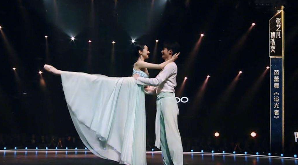 《创造营3》选手想靠哭出道，黄子韬严厉呵斥！想复制杨超越？