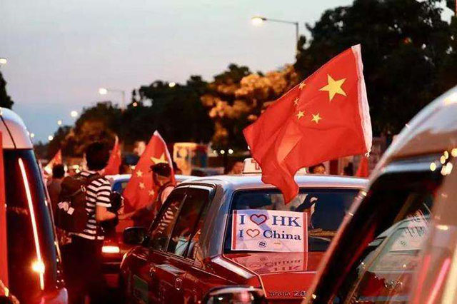 1997年亚洲金融危机，香港为什么没有被打垮？因为它属于中国