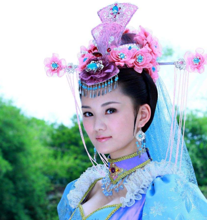 王宝钏苦守寒窑18年，终成一朝皇后，她的死却让丈夫长出一口气