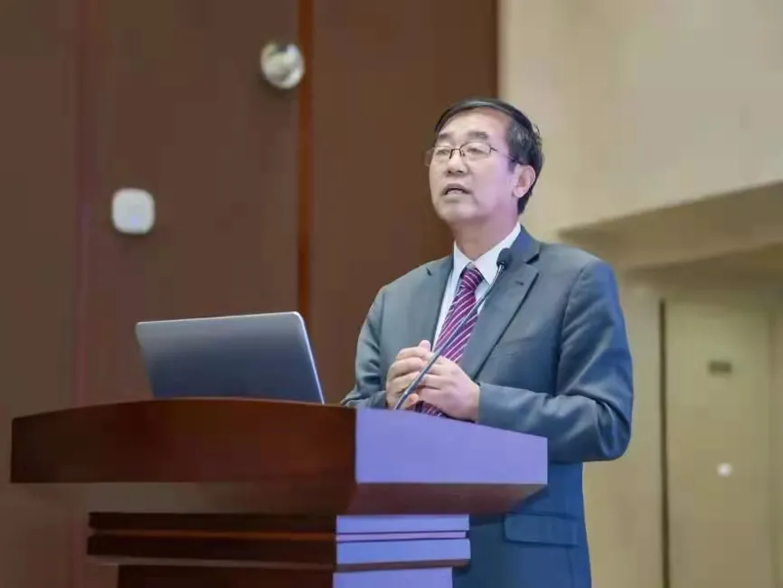 对话李实:贫富悬殊不能归因到民营企业身上