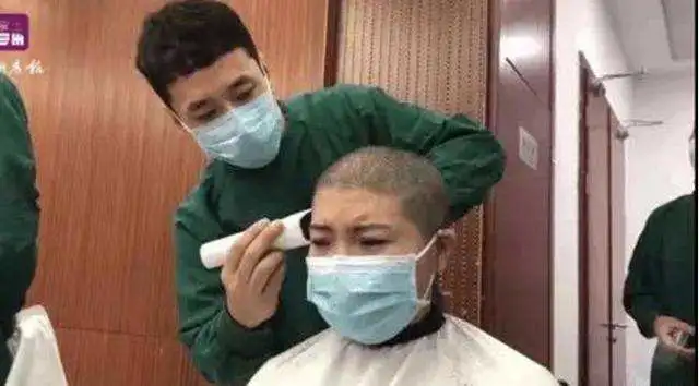 豆瓣8.8,这匹黑马,还不火?