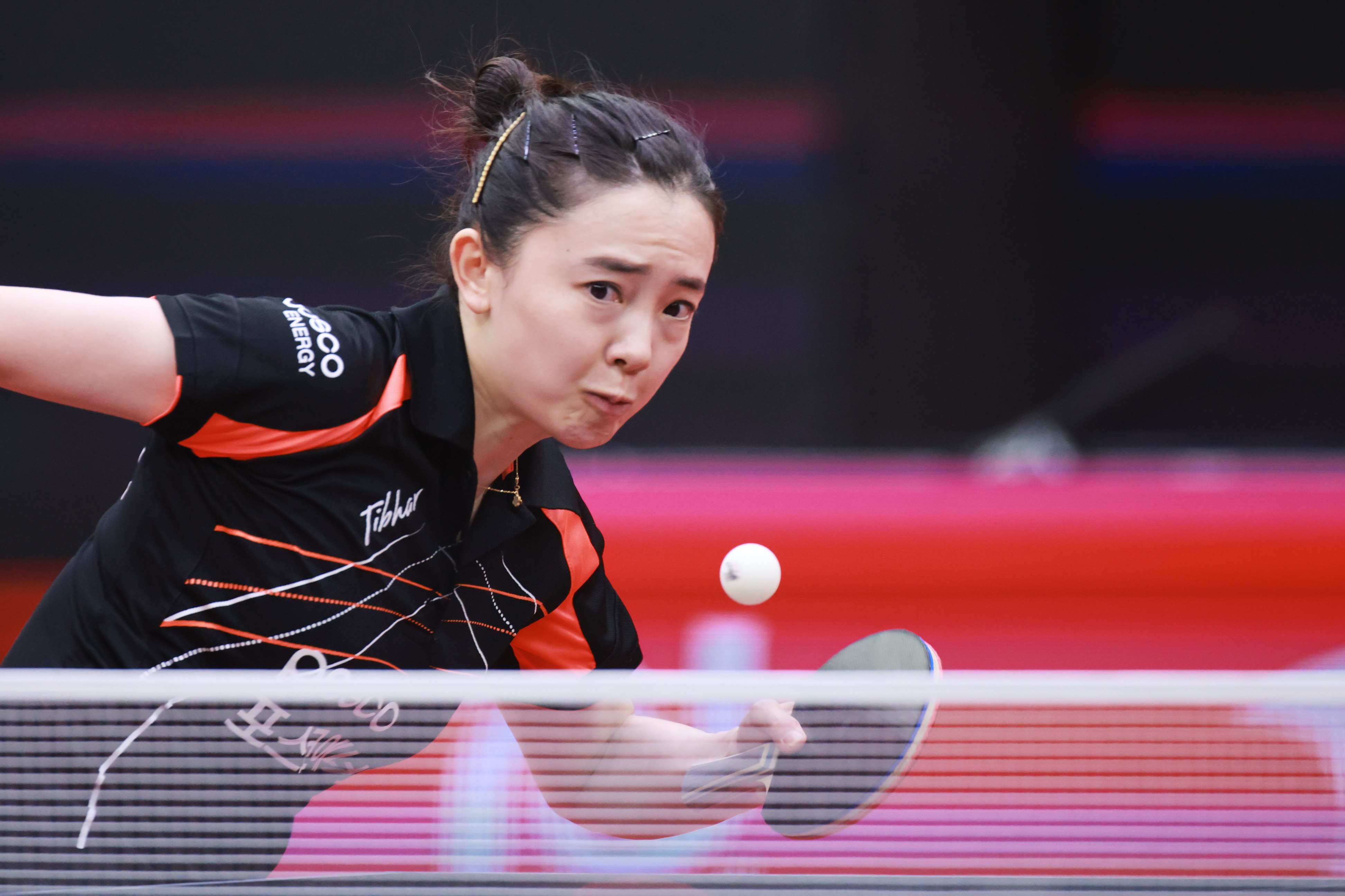 女乒世界杯首个8强！伊藤美诚4-1逆转田志希，多次大笑状态佳