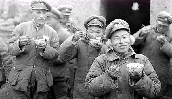 ����ս���ڼ�����������Ĺ�����ʿ���ޱȵ��䣬ͼ6Ϊ����������