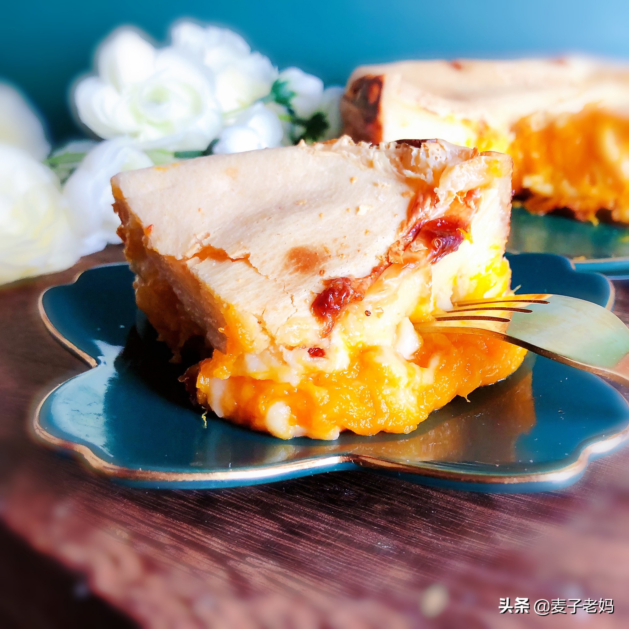 Pink of polished glutinous rice adds milk to mix, bake, outside fragile li of glutinous, added sweet yam stuffing to still can explode oar