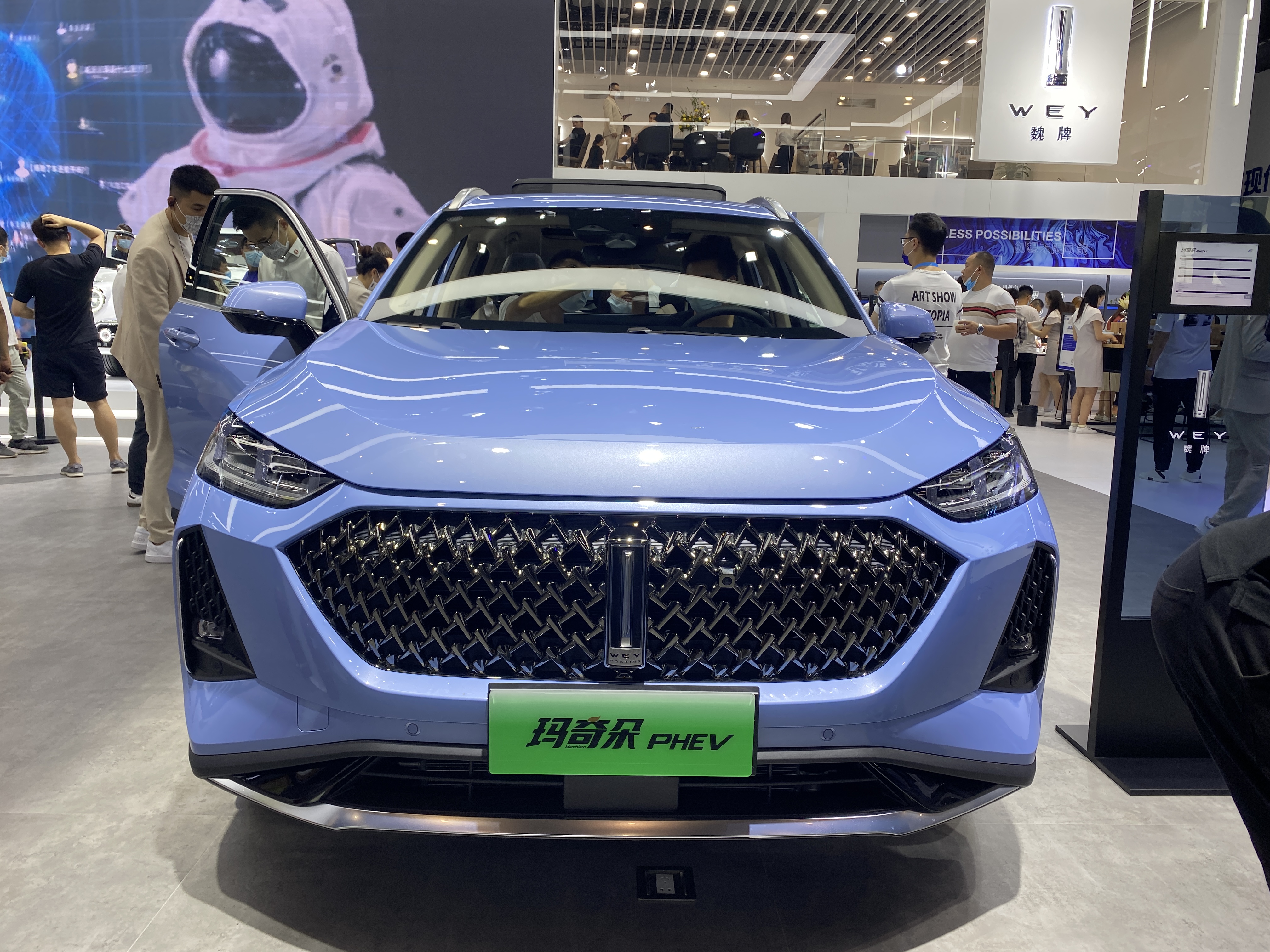 8l,wey玛奇朵phev版亮相