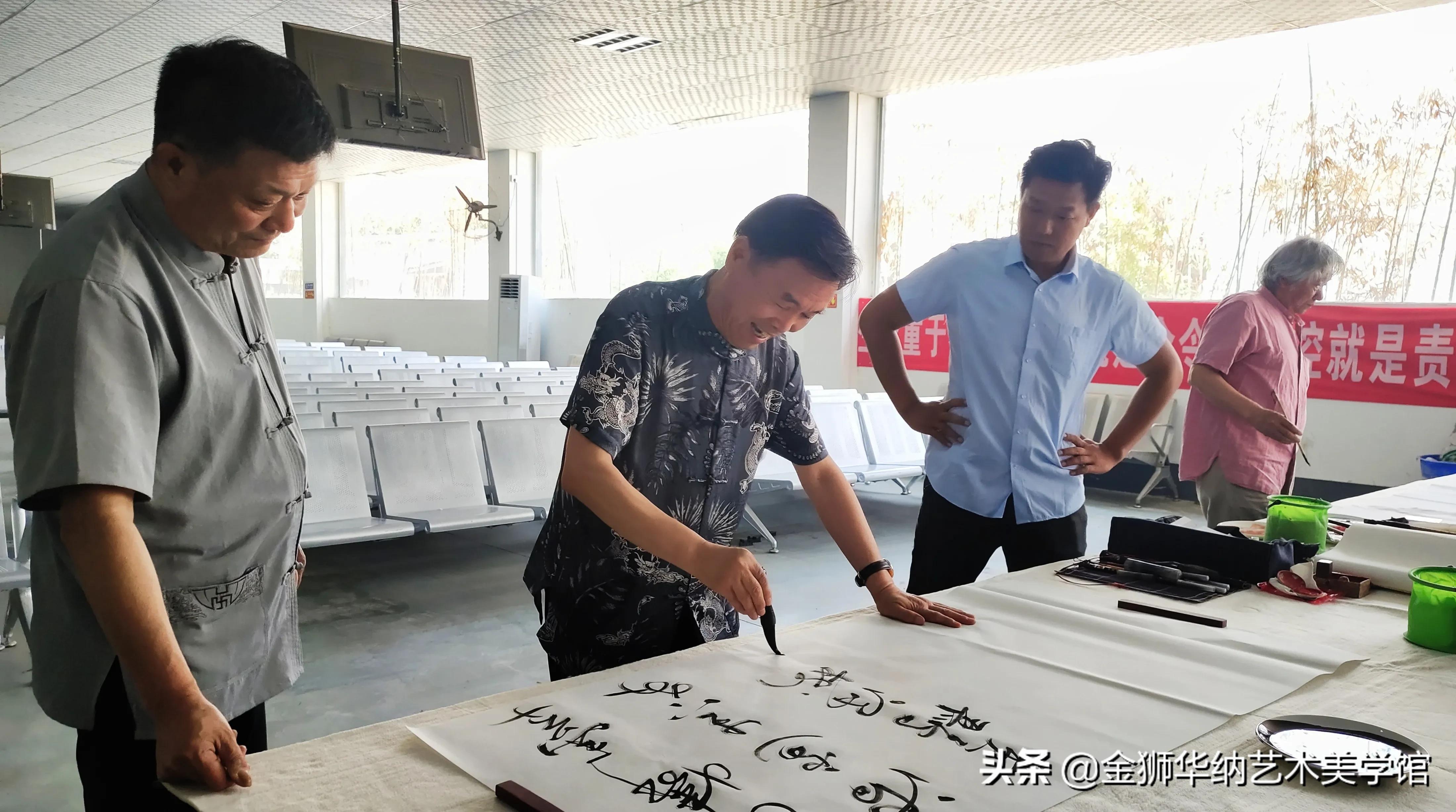 庆祝建党百年书画宣传慰问活动在西安支队国文考场顺利举行