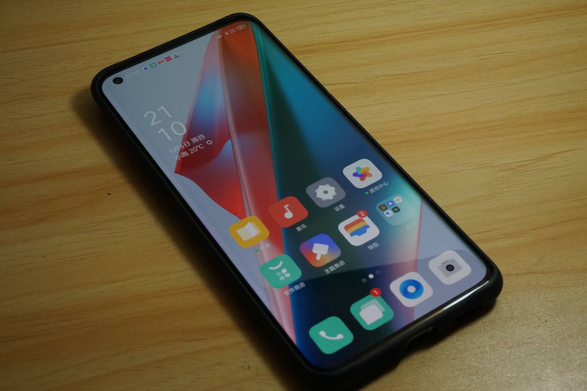 让人遗憾的旗舰——OPPO Find X3 Pro：为何优秀的屏幕最终寂寂无名