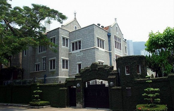 娱乐圈明星的豪宅数不胜数，最后一位的豪宅堪