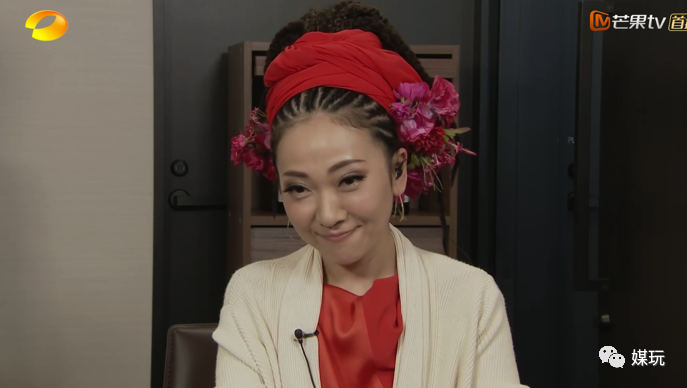 复盘《歌手·当打之年》总决赛，现场直播的5个