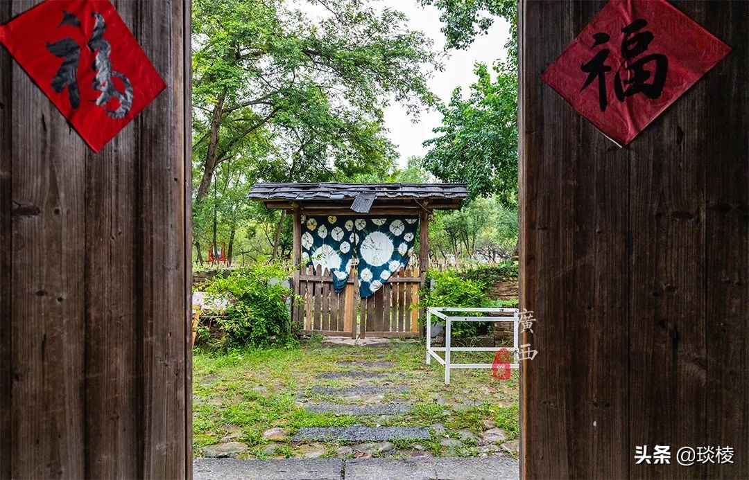 The owner spent 11 years investing 400 million yuan to build an ancient village with very few tourists