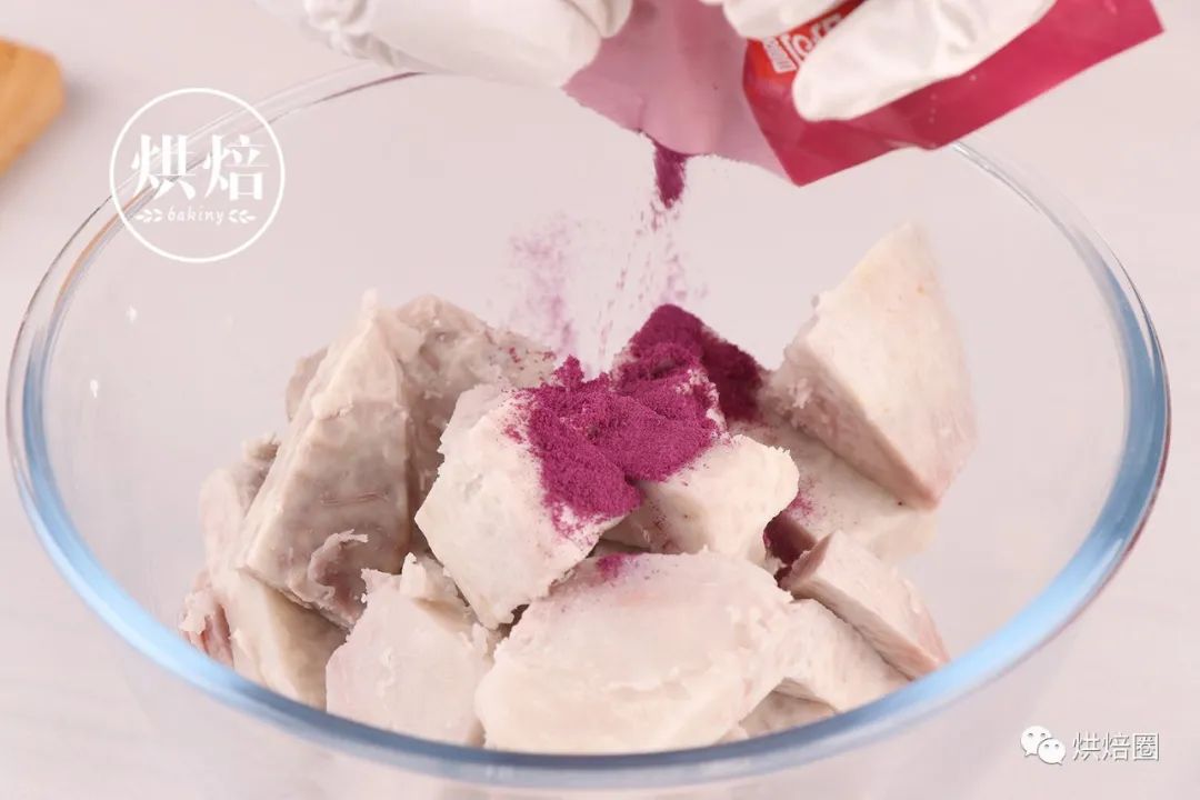 滿滿餡料集結所有好吃元素的虎皮芋泥三明治想不好吃都難