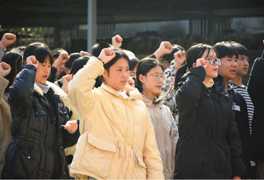 监利：桥市中学多措并举，打好教育振兴组合拳