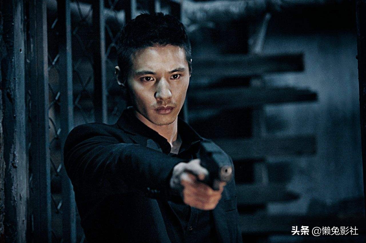 靠老天赏饭吃的韩国男明星，9年未拍戏，光靠代言费一辈子不用愁