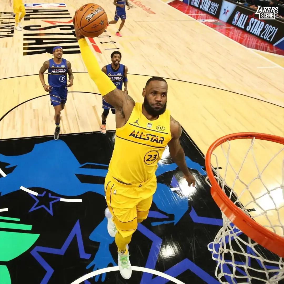 詹姆斯创造了NBA记录，成为受伤全网批评第一人