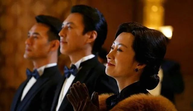 44岁的刘敏涛上热搜，一不小心成顶流，中年女星原来都这么有趣