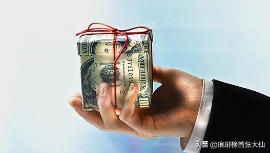 巴菲特为什么不抄底？是不敢，还是时机未到？