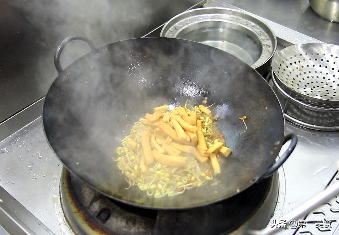 圖片[9]-【黃豆芽燒豆腐】做法步驟圖 掌握這個做法 香辣入味又下飯-起舞食譜網