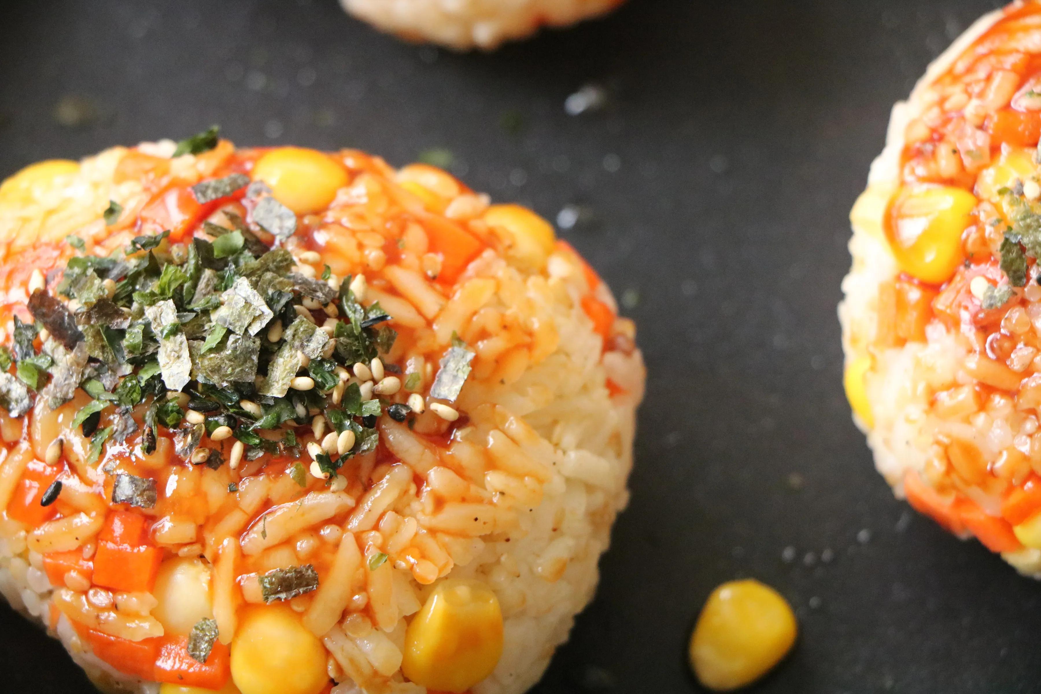 剩米飯簡單加工一下，瞬間變成高級美食，外出野餐，既方便又美味