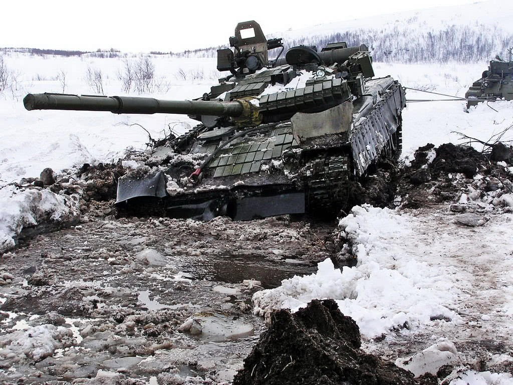 坦克是用柴油机好还是燃气轮机好？99式用柴油，M1用燃气轮机