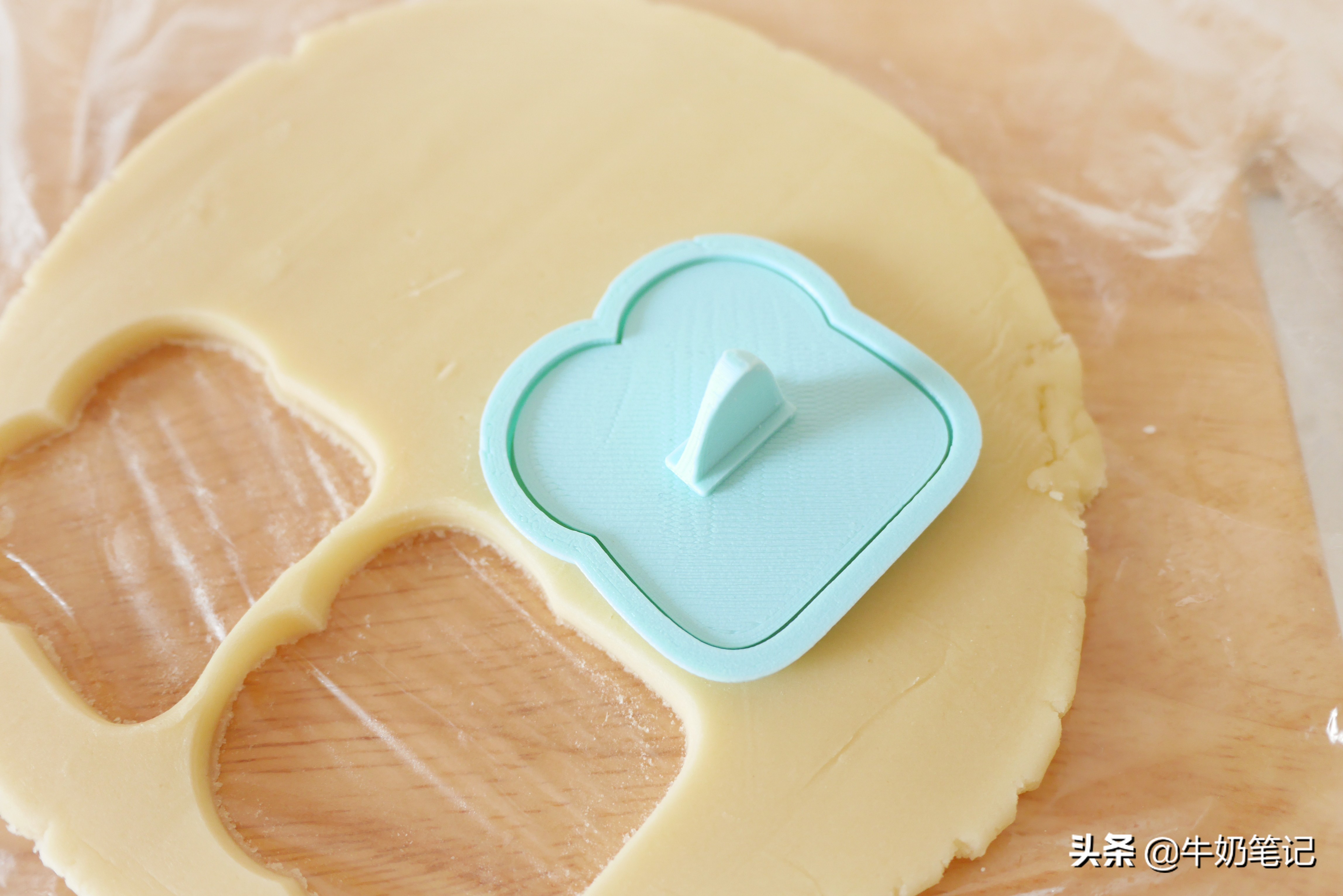 Don’t buy biscuits if your child wants to eat. Teach you to make them at home. They love to eat, clean and hygienic