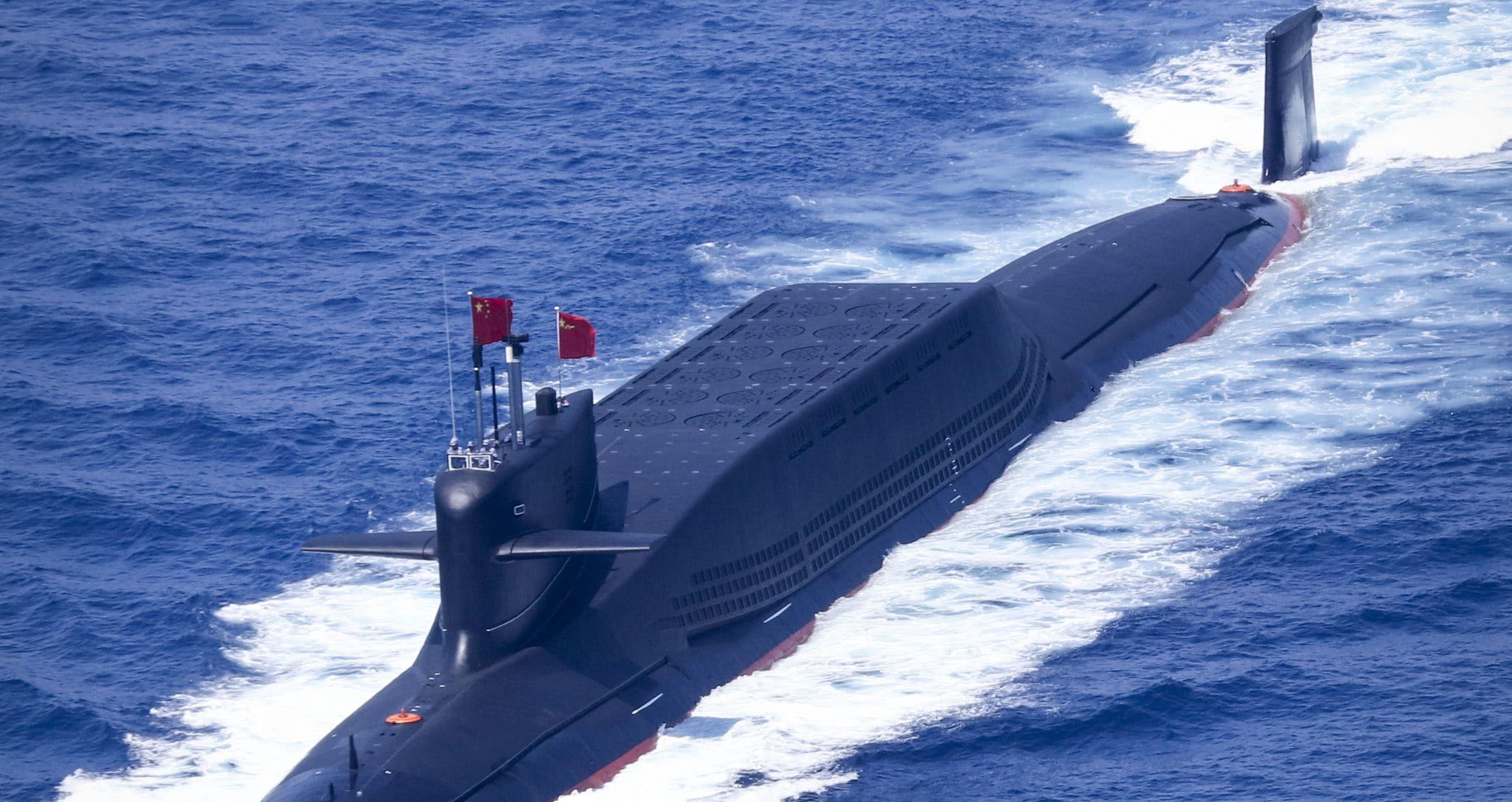 ��������ͧ�����ҹ���������̫ƽ�󽢶�ʵ���Աȣ������½���