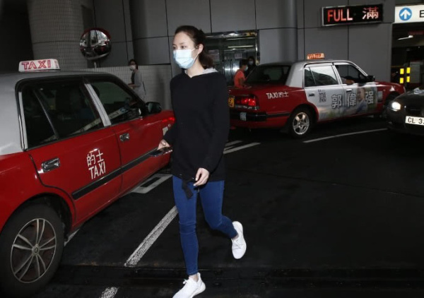 98岁赌王何鸿燊病逝，墓地公开，生前最后公开照