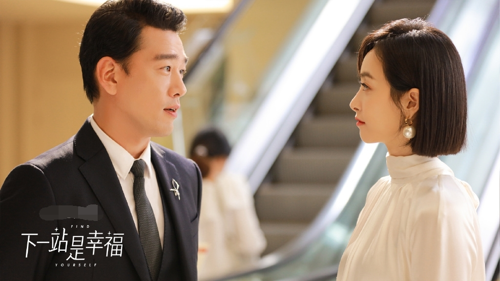 40+男星搭档年轻女星演戏：李晨勉强能看，陆毅