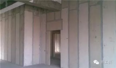 SGK轻质隔墙板安装施工工法