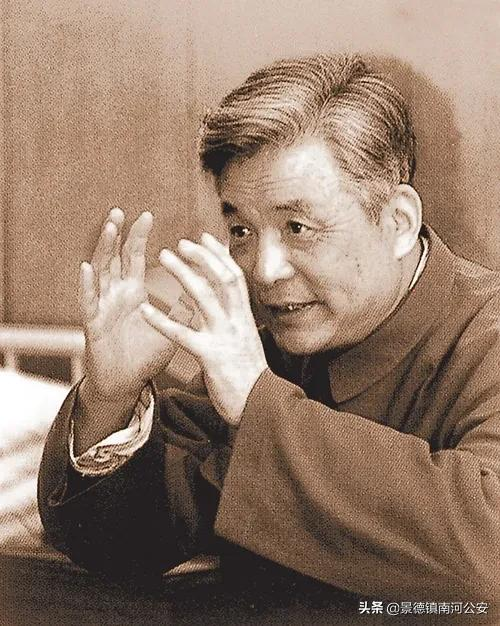 “消失”28年,名字都是机密!去世前夕,中央军委才将他解密!