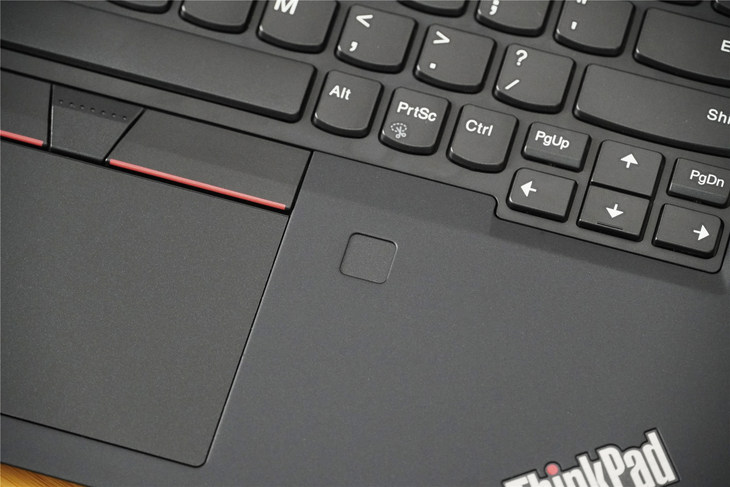 ThinkPad X390 4G版全解析：这个“小黑”有点不一样