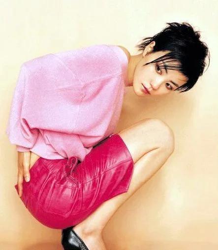 “执迷不悟”王菲的情爱与分手