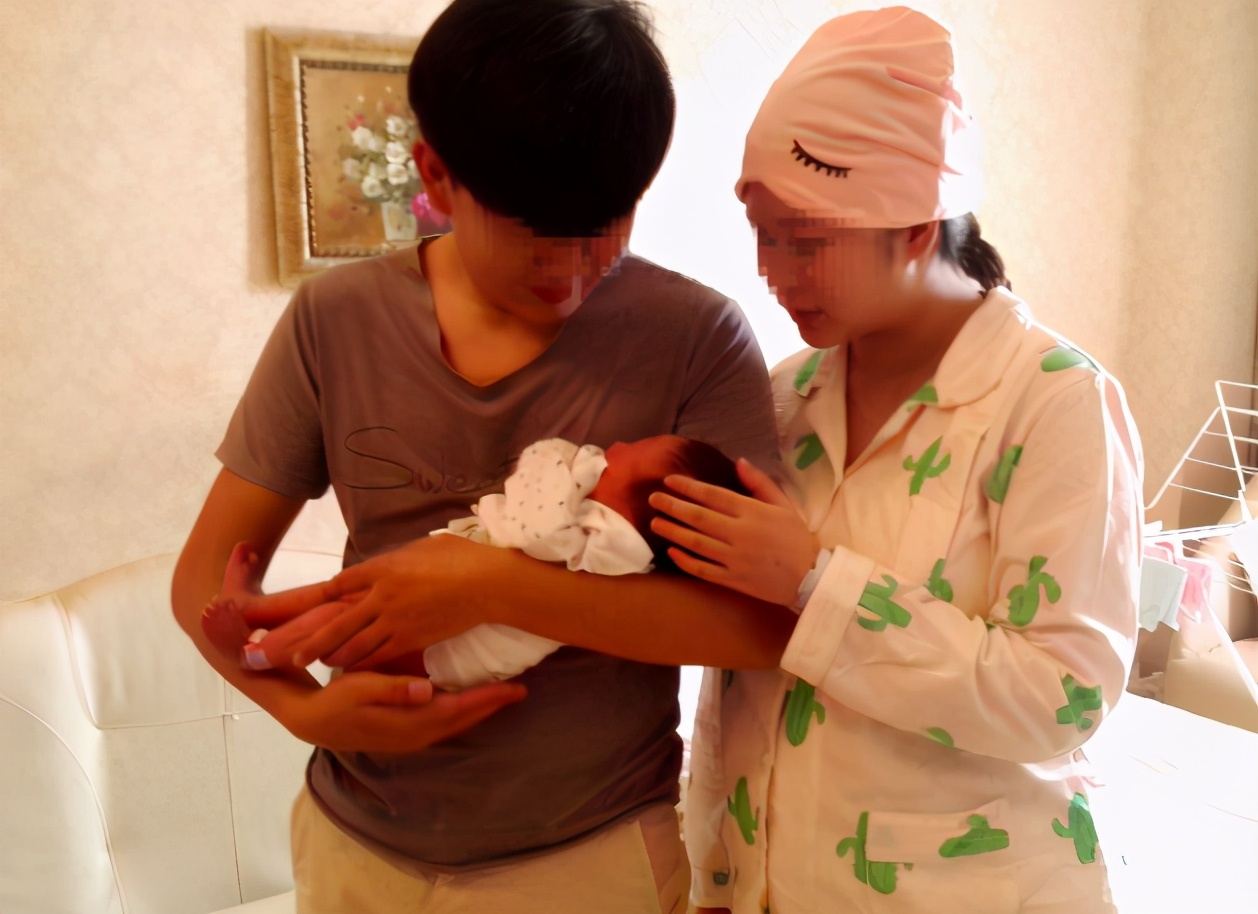 有種“真閨蜜”叫陳喬恩，探望安以軒母女，一個舉動盡顯高情商