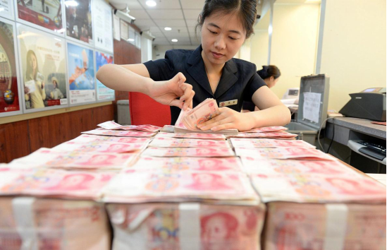 25萬存款一年利息4875元？銀行員工：這樣存每年利息不低1萬元