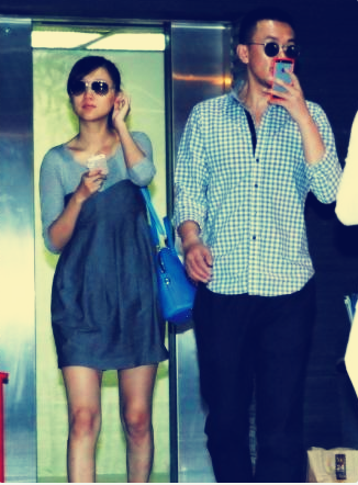 “京圈大飒蜜”徐静蕾的迷情往事，以及她身后的7个男人