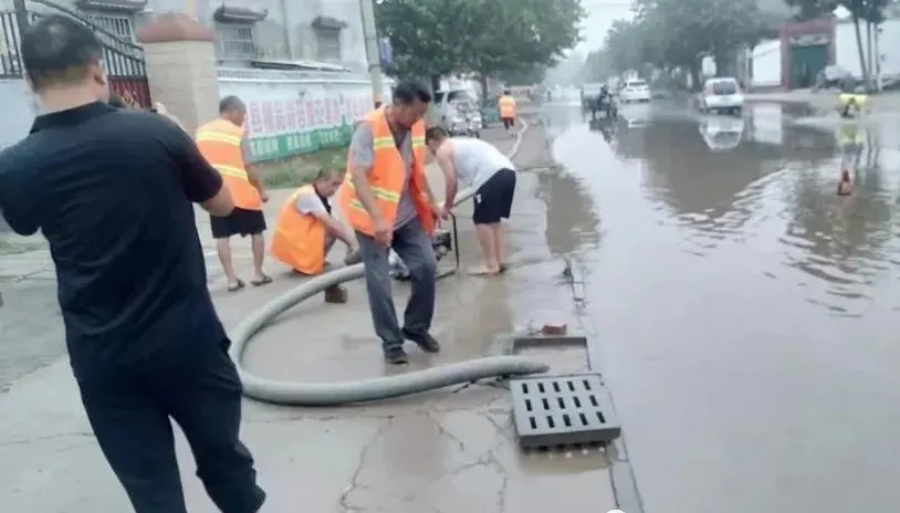 邯郸：雨情就是命令 防汛即是责任 魏县各级各部门干部职工奋战防汛排涝第一线