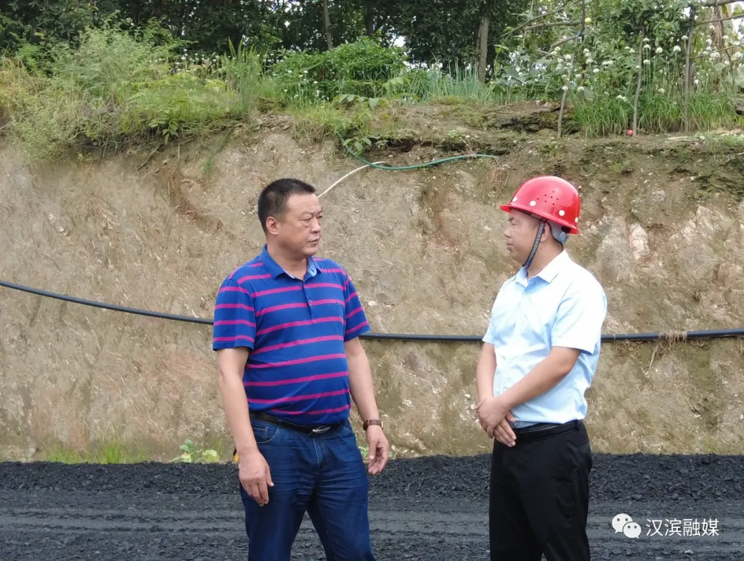 【我为群众办实事】区交通局全力保障张坝路10月底建成通车!