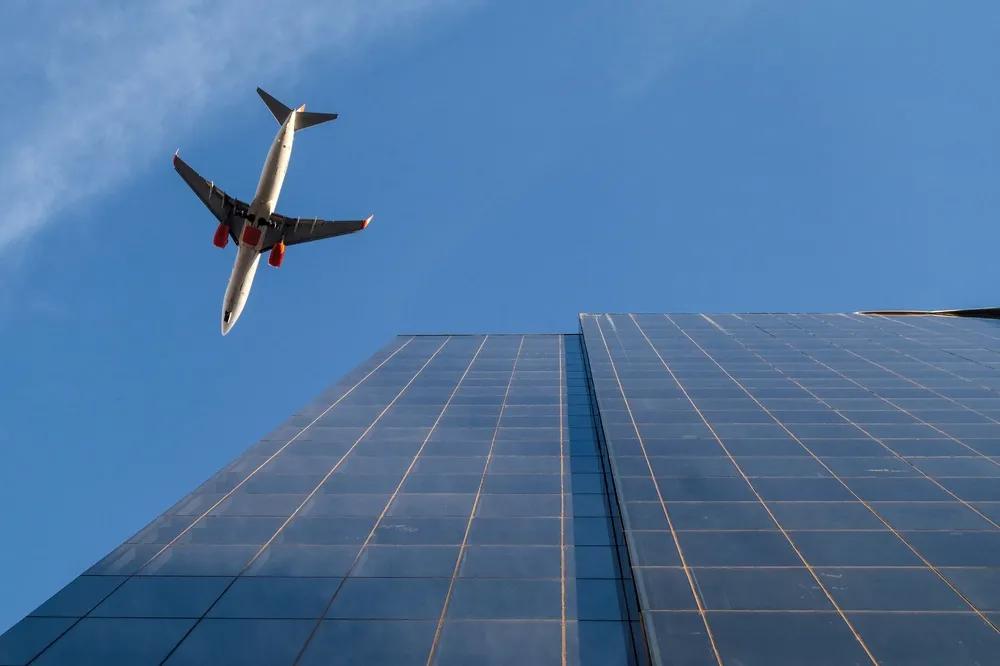 Ren Zhengfei sends propaganda to the enemy at the front line of Zhao Ming of honorable, CEO off " become country the first "