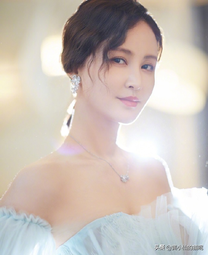 张歆艺减肥成功，当她录节目扮“白骨精”造型