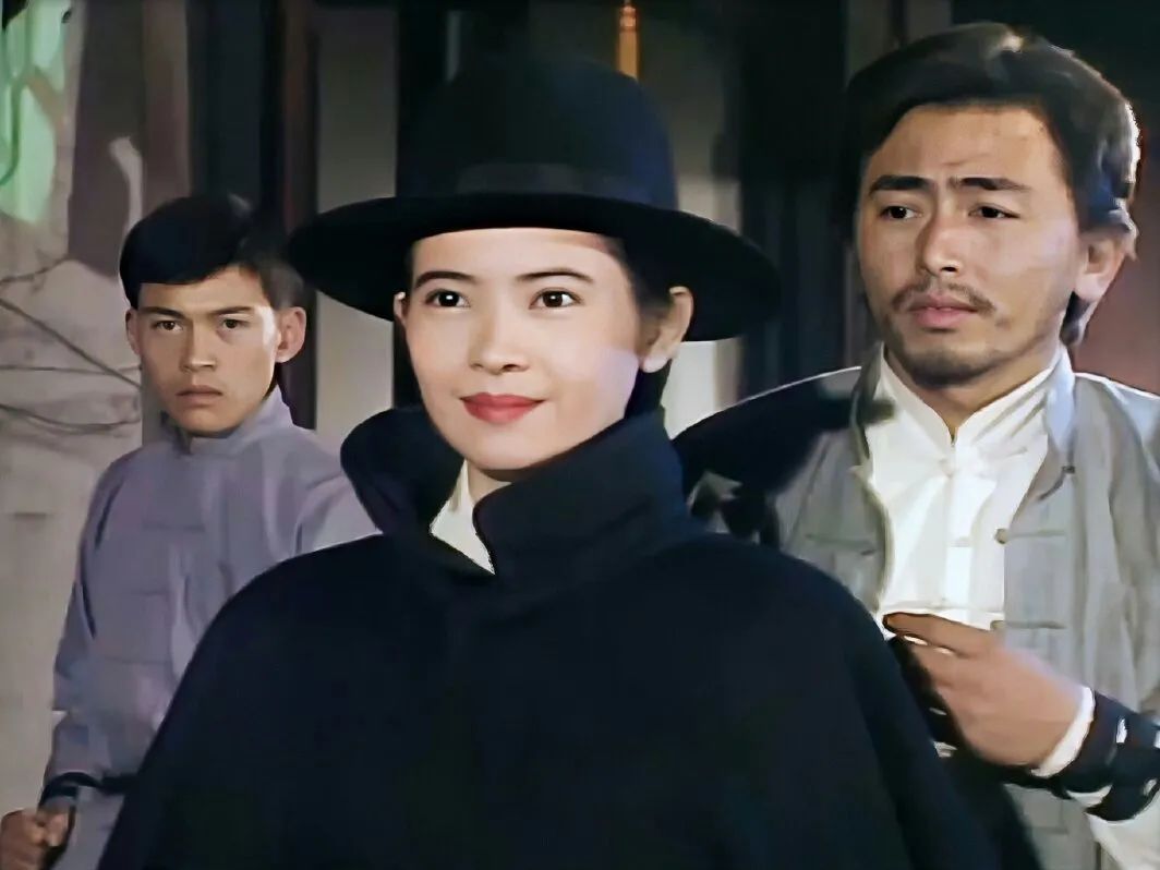 蓝洁瑛曾被狄莺暴打《半生缘一世情》乱世红颜被虐太惨 蓝洁瑛曾被狄莺暴打《半生缘一世情》乱世红颜被虐得太惨