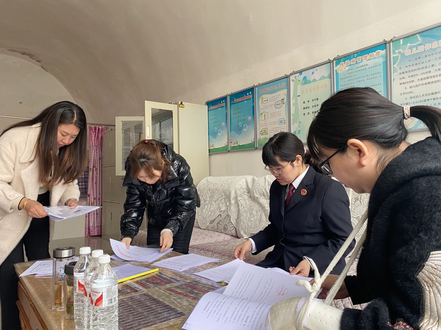 「未检动态」开学第一课 普法正当时——清涧县人民检察“我为群众办实事”纪实