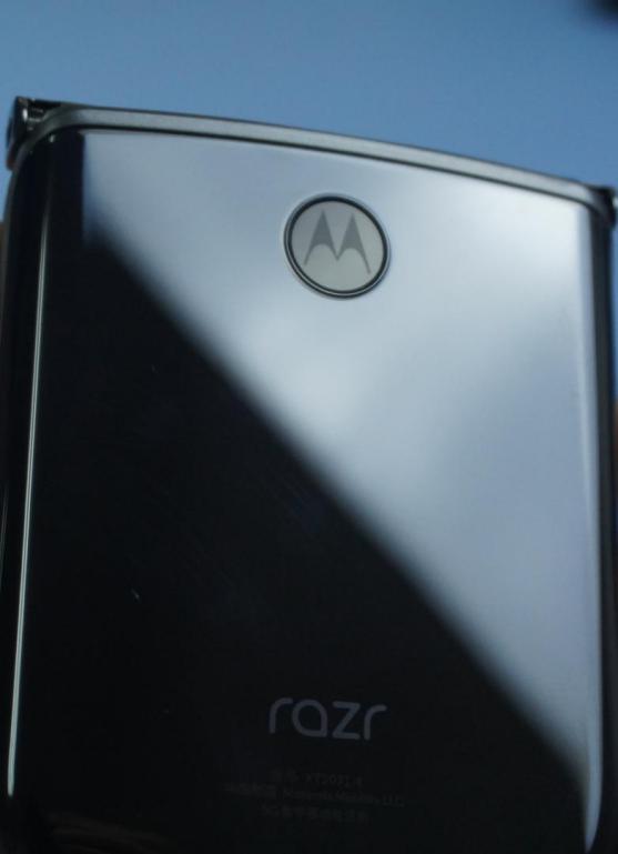 Motorola razr5g全面测评：真有用的折叠手机