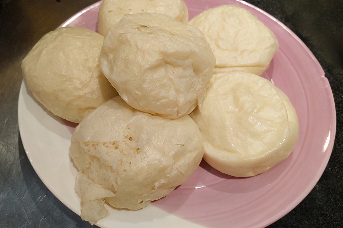 饅頭放在冰箱超過3天，容易產生致癌物黃曲霉素，是真的嗎？