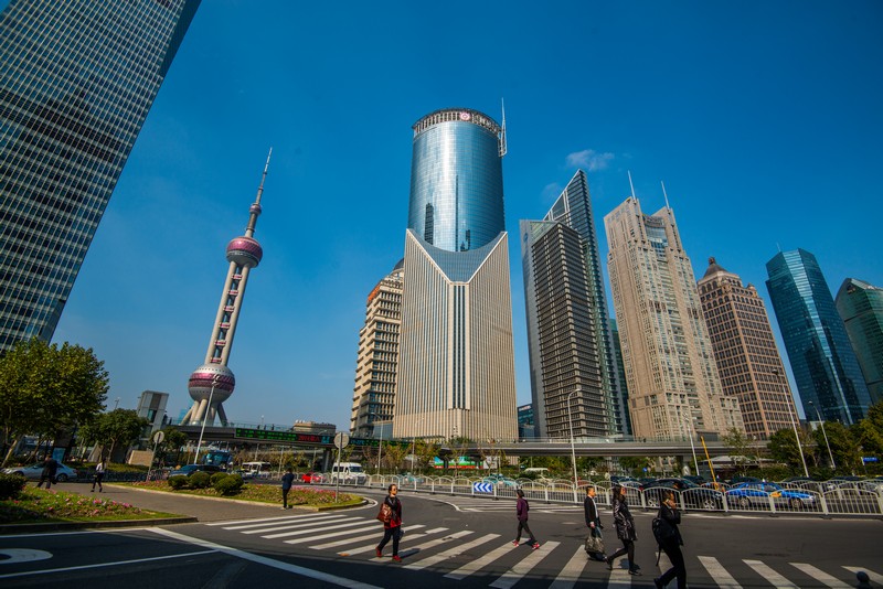 外滩,上海的标志性建筑和城市历史的象征,原英国租界地