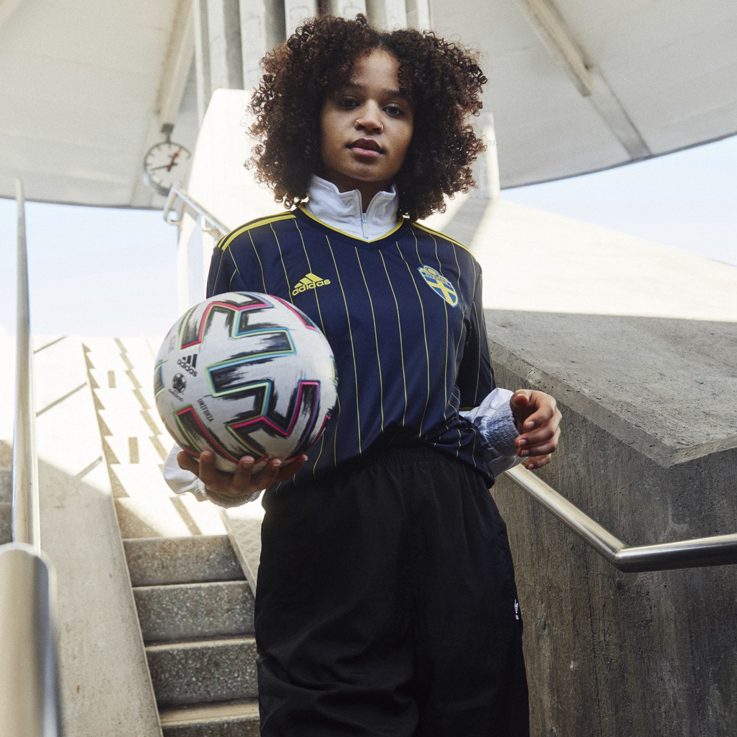 Adidasi releases Swedish nation group brand-new guest field polo shirt