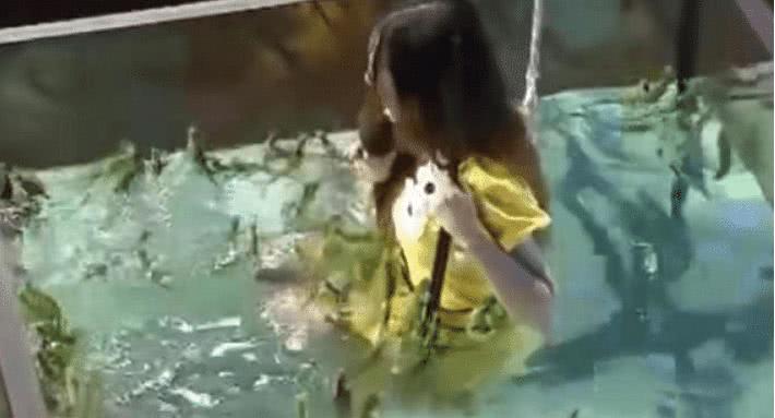 泰国综艺节目刷新认知，女艺人毫无人权，网友